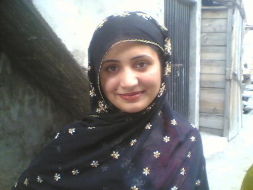 Girls pics pakistani Pakistani Brides