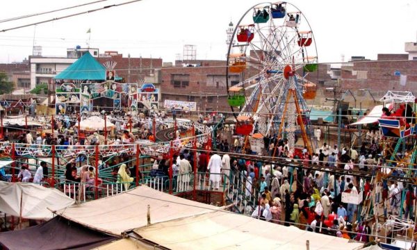 Madhu lal Hussain Mela Chiraghan