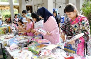 children complex lahore girls Pictures