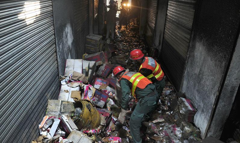 rescue in shoe factory in lahore