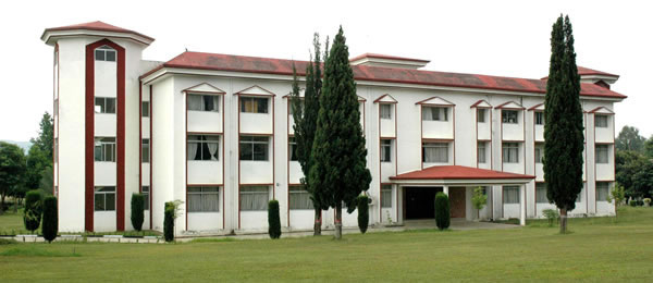 Pakistan institute of engineering and applied sciences 2013