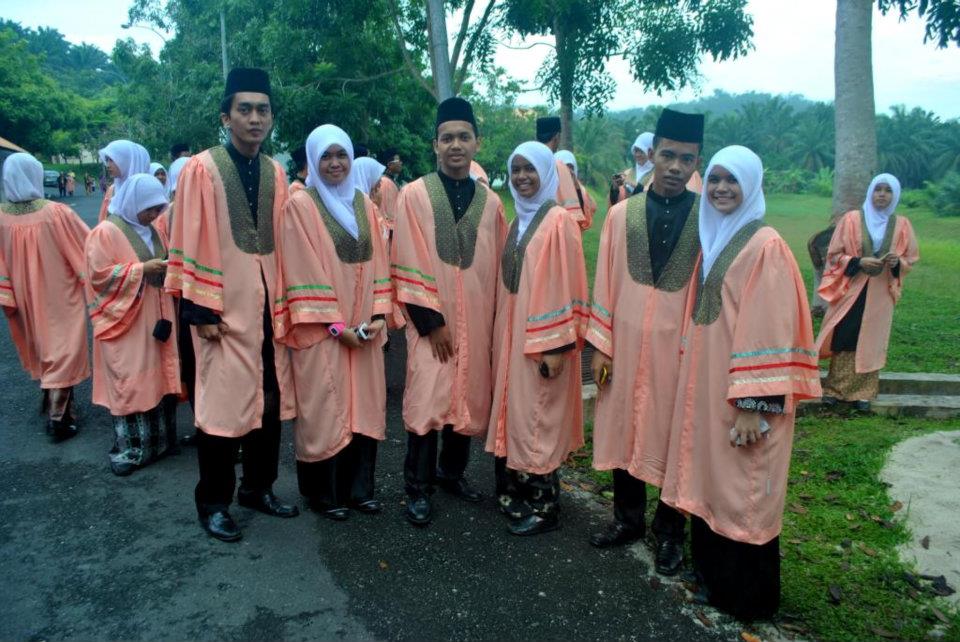 government for form chinese scholarship application LearningAll Real  Muslim Photos Hijab With girls