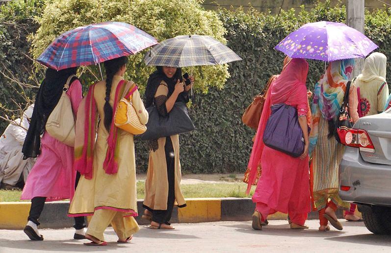Heat in Pakistan Heat in Pakistan