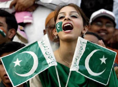 pakistan 14 august girl 2021